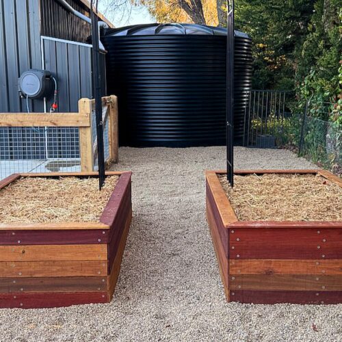bedurveg-raised-garden-beds-customer1